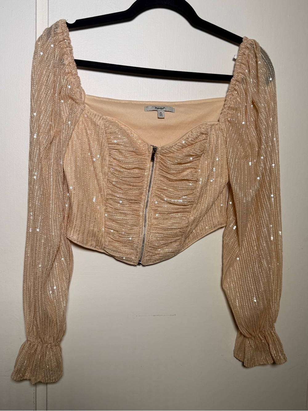 Papaya Beige Sparkle Ruched Long-Sleeve Cropped Top Medium